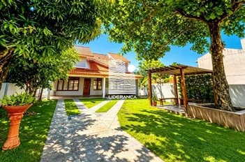 house em Rua do Gramal, Campeche - Florianópolis - SC