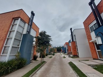 house em Pinheiro-brasileiro, Diácono João Luiz Pozzobon - Santa Maria - RS