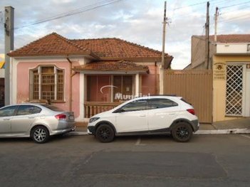house em Rua Barão do Rio Branco, Centro - Laranjal Paulista - SP