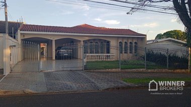 house em Rua Felipe Camarão, Zona 07 - Maringá - PR