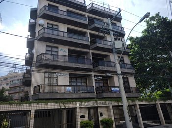 apartment em Rua João Pessoa, Vila Nova - Cabo Frio - RJ