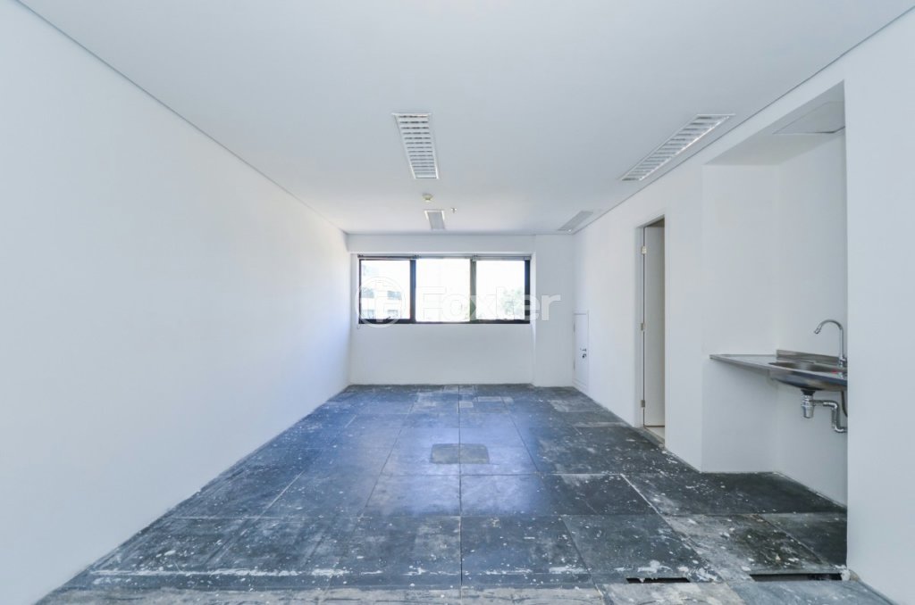 1711475196178-remax_2.jpeg