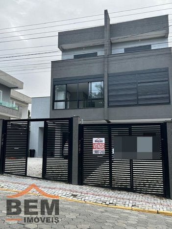 house em Rua Saíra Amarela, Bombas - Bombinhas - SC