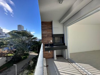 apartment em Rua das Moreias, Jurerê - Florianópolis - SC