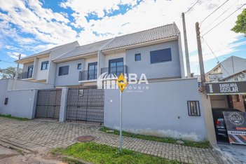house em Rua Salomão Elias Feder, Uberaba - Curitiba - PR