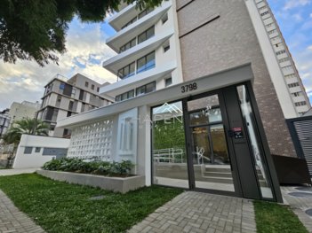 apartment em Rua Brasílio Itiberê, Água Verde - Curitiba - PR