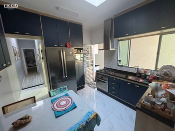 house em Rua Corifeu de Azevedo Marques, Jardim das Indústrias - São José dos Campos - SP