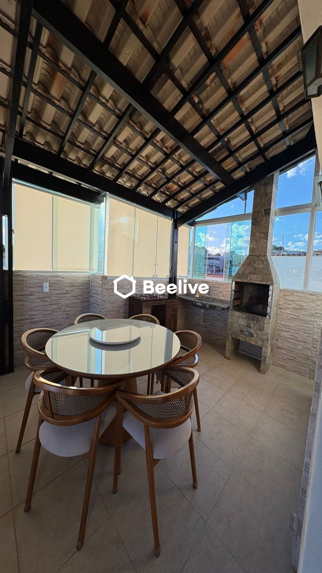 Apartamento com 3 quartos — Santa Mônica, Belo Horizonte
