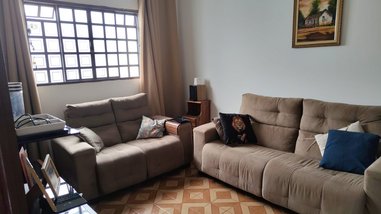 house em Rua Izidoro Bertaglia, Conjunto Residencial Jardim do Mirante - Botucatu - SP