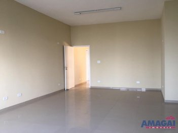 office em Rua Quinze de Novembro, Centro - Jacareí - SP