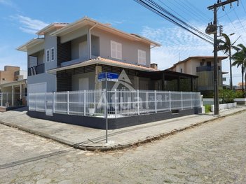 house em Rua Antônio Francisco Borgo, Centro - Balneário Rincão - SC