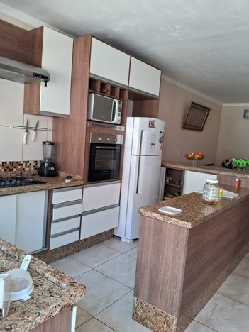 house em Rua Jorge Salomão, Vila Suissa - Mogi das Cruzes - SP