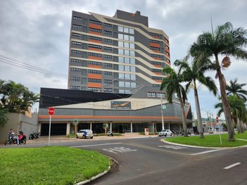 office em Avenida Doutor Quinzinho, Jardim Jorge Atalla - Jaú - SP