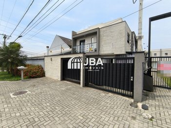 house em Rua Professora Maria da Glória Saldanha Loyola, Uberaba - Curitiba - PR