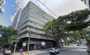 business em Rua dos Guajajaras, Lourdes - Belo Horizonte - MG