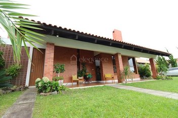 house em Rua da Várzea, Centro - Xangri-Lá - RS