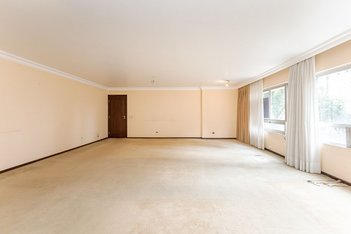 apartment em Rua Carneiro Lobo, Água Verde - Curitiba - PR