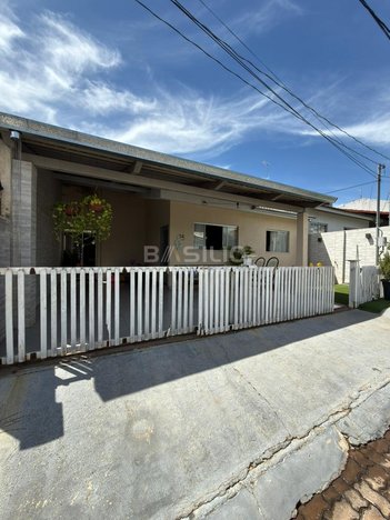 house em Avenida D, Industrial Santo Antônio - Aparecida de Goiânia - GO