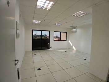 office em Estrada Municipal Teodor Condiev, Jardim Marchissolo - Sumaré - SP