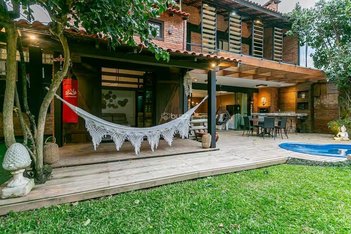 house em Rua Tereza Lopes, Campeche - Florianópolis - SC