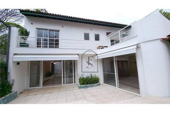 house em Rua Lourenço de Almeida, Vila Nova Conceição - São Paulo - SP