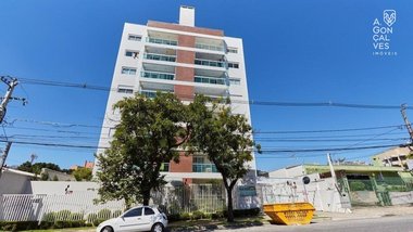 apartment em Avenida dos Estados, Água Verde - Curitiba - PR