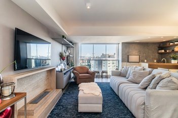 apartment em Rua Doutor Dário de Bittencourt, Jardim Europa - Porto Alegre - RS