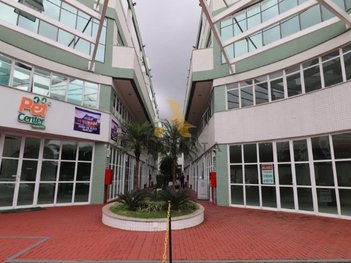 office em Estrada dos Bandeirantes, Jacarepaguá - Rio de Janeiro - RJ