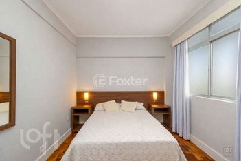 apartment em Rua General Andrade Neves, Centro Histórico - Porto Alegre - RS
