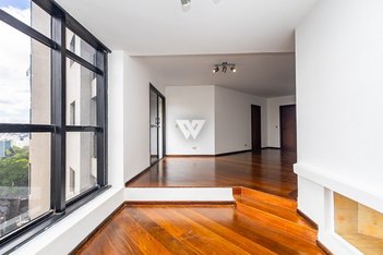 apartment em Rua Coronel Dulcídio, Água Verde - Curitiba - PR