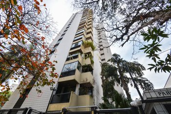 apartment em Avenida Chibarás, Moema - São Paulo - SP
