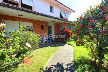 house em Rua Grão Pará, Menino Deus - Porto Alegre - RS