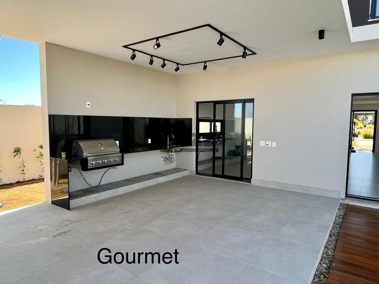 WhatsApp Image 2025-11-13 at 13.38