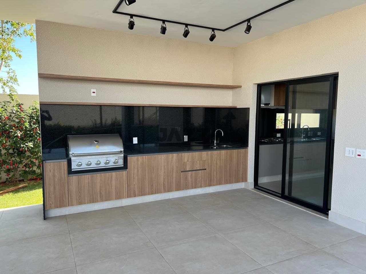 WhatsApp Image 2025-11-13 at 13.38