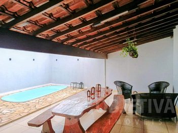 house em Alameda Jaime Agostinho, Residencial Gramado - Uberlândia - MG