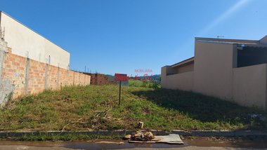 land_lot em Rua Doutor Mauricio Gomes Lomba, Residencial Roberto Renno - Santo Antônio da Platina - PR