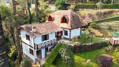 house em Rua Inglaterra, Jardim Europa - Campos do Jordão - SP