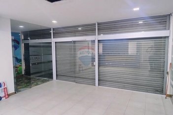 commercial_building em Rua dos Manacás, Jardim da Glória - Cotia - SP