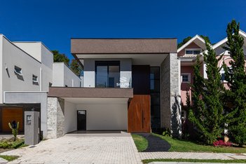house em Rua Theodoro Makiolka, Santa Cândida - Curitiba - PR