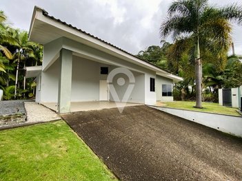 house em Rua Gustavo Otto Alvin Welk, Barra do Rio Cerro - Jaraguá do Sul - SC