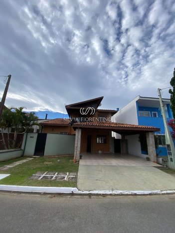 house em Avenida Arnaldo Felipe Sbruzzi, Piracangaguá - Taubaté - SP