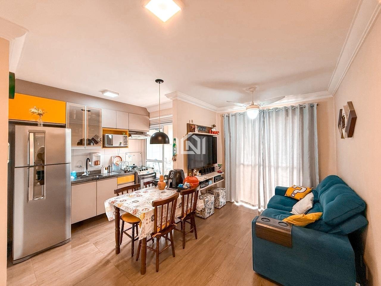 apartamento a venda no condominio villas da granja - salas e cozinha