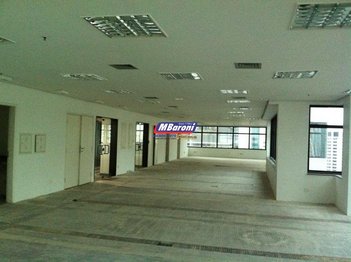 office em SANTOS, Cerqueira César - São Paulo - SP