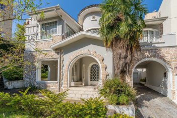 commercial_building em Marechal Hermes, Juvevê - Curitiba - PR