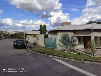 house em Rua Orlando Melo Belisário, Novo Campinho - Pedro Leopoldo - MG