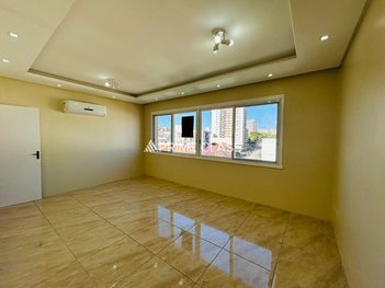 apartment em Rua Vicente da Fontoura, Santana - Porto Alegre - RS