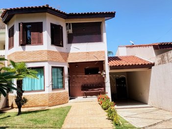 house em Avenida Fernando Stecca, Iporanga - Sorocaba - SP