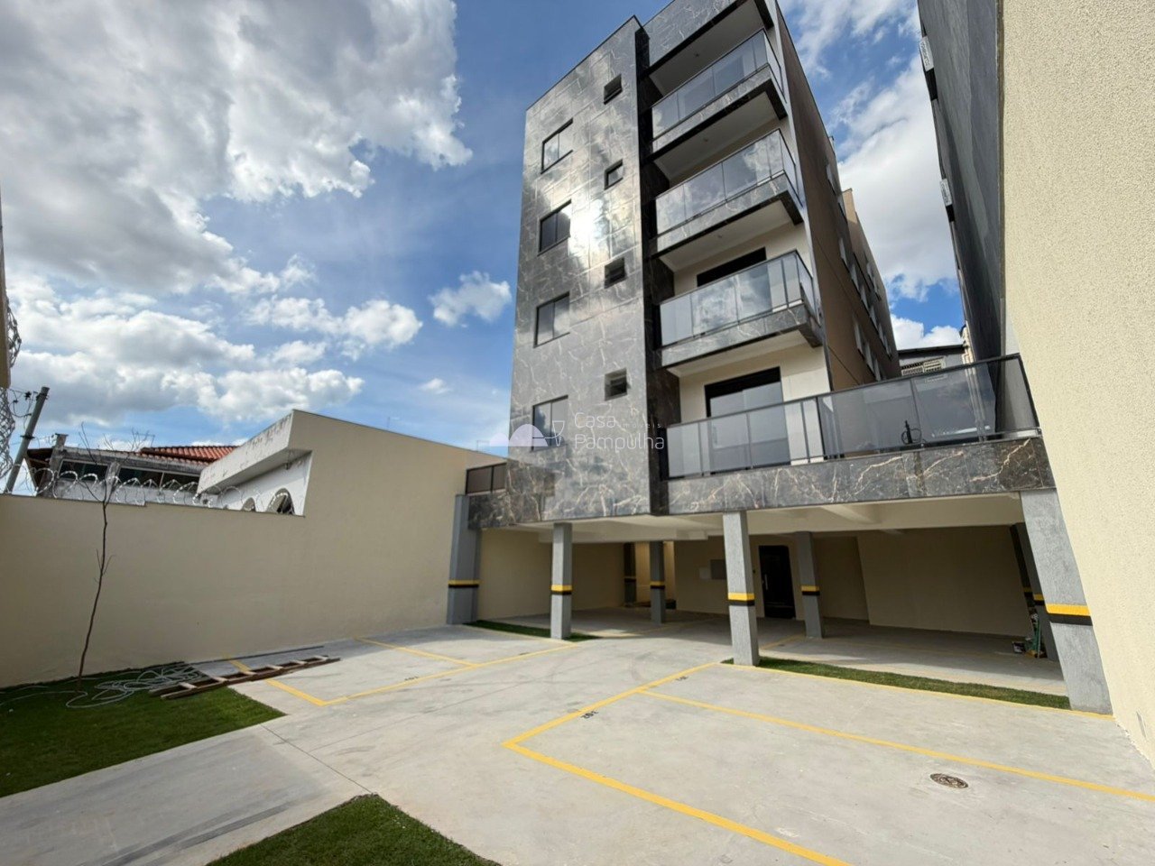 Apartamento com 2 quartos — Céu Azul, Belo Horizonte
