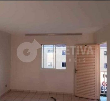 apartment em Rua Hernane Maluf Wutcke, Chácaras Tubalina e Quartel - Uberlândia - MG