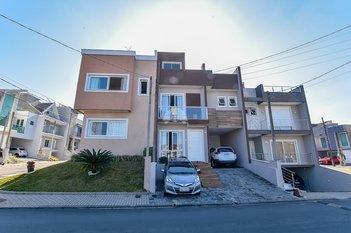 house em Rua Reinaldo Stocco, Pinheirinho - Curitiba - PR